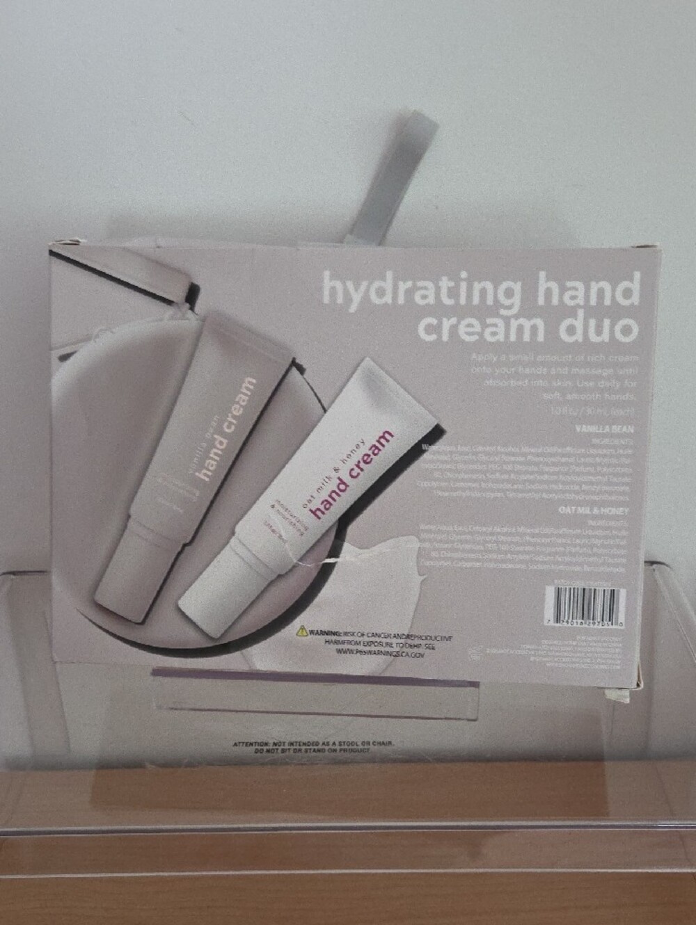 Hydrating Hand Cream Duo - Vanilla Bean & Oat Milk & Honey, NIP - Picture 4 of 5
